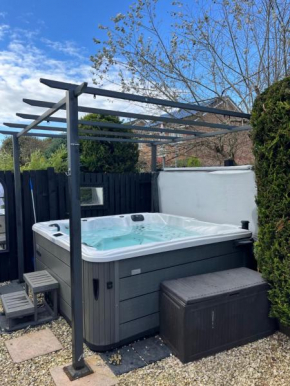 Detached home great location